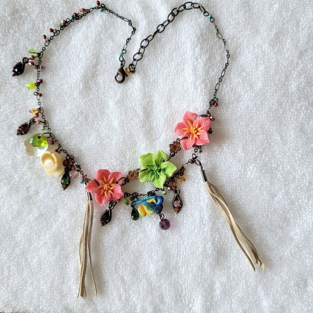 VINTAGE FRENCH CHENARD ALEXANDRE TROPICAL FLOWER CHARM NECKLACE